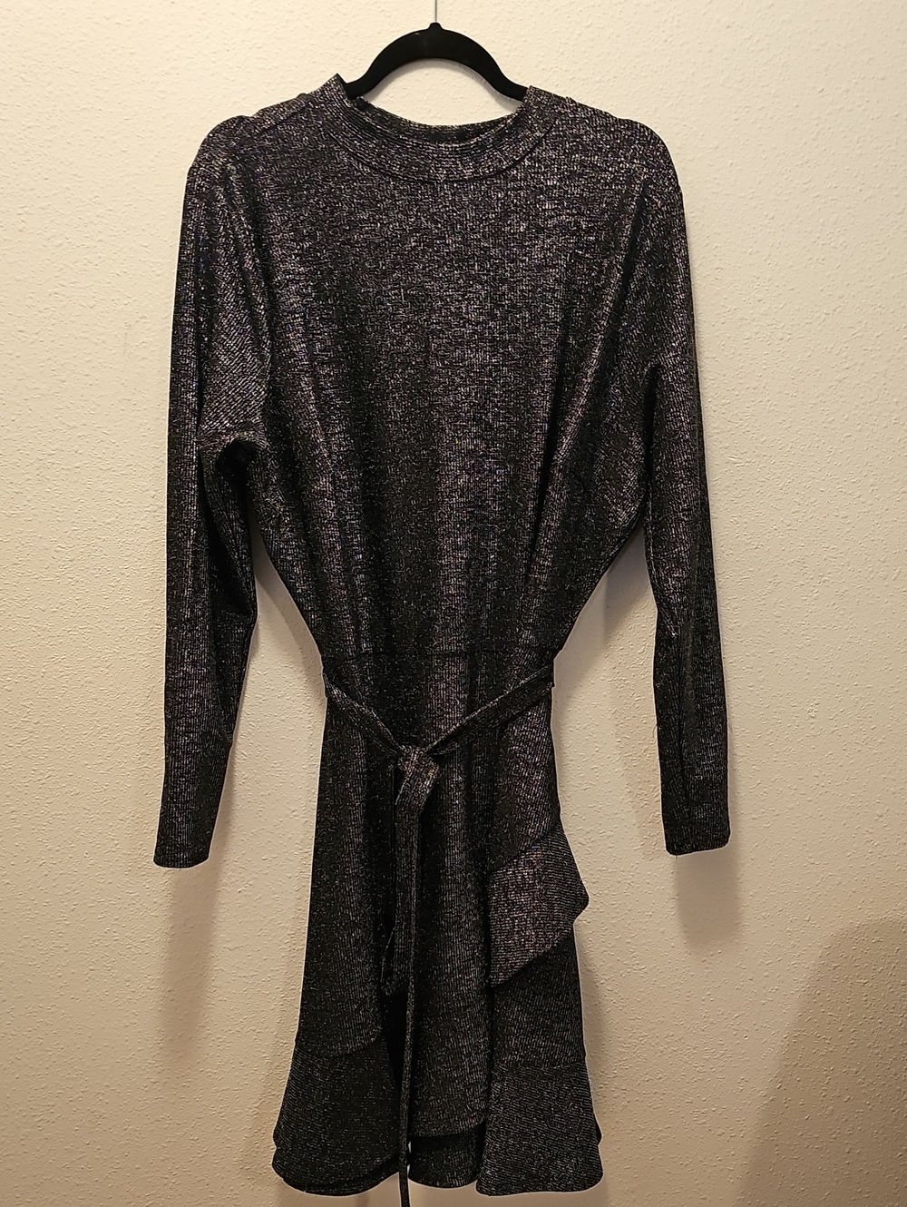 Speechless Metallic Long-Sleeve Tie-Waist Dress - Black